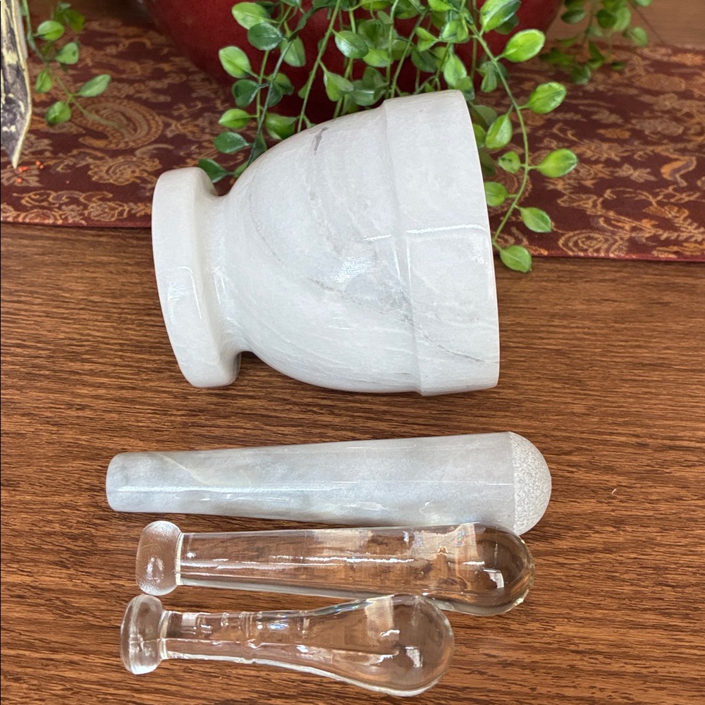 Vintage 6 Once Marble Mortar and 5”Pestle Set - Picture 2 of 8